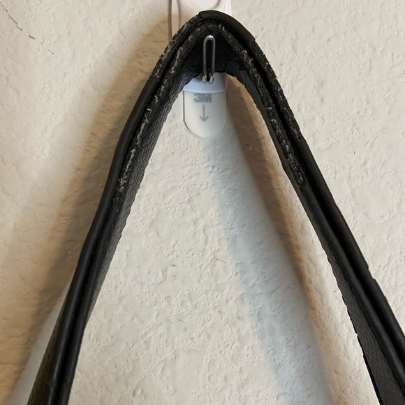 Y2k  Marc New York/Andrew Marc hobo studded purse - Picture 3 of 7